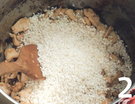 Preparacion de Risotto de Pollo con Azafrán - Paso 2