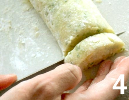 Preparacion de Receta de Cocina: Tortitas de Papa - Paso 4